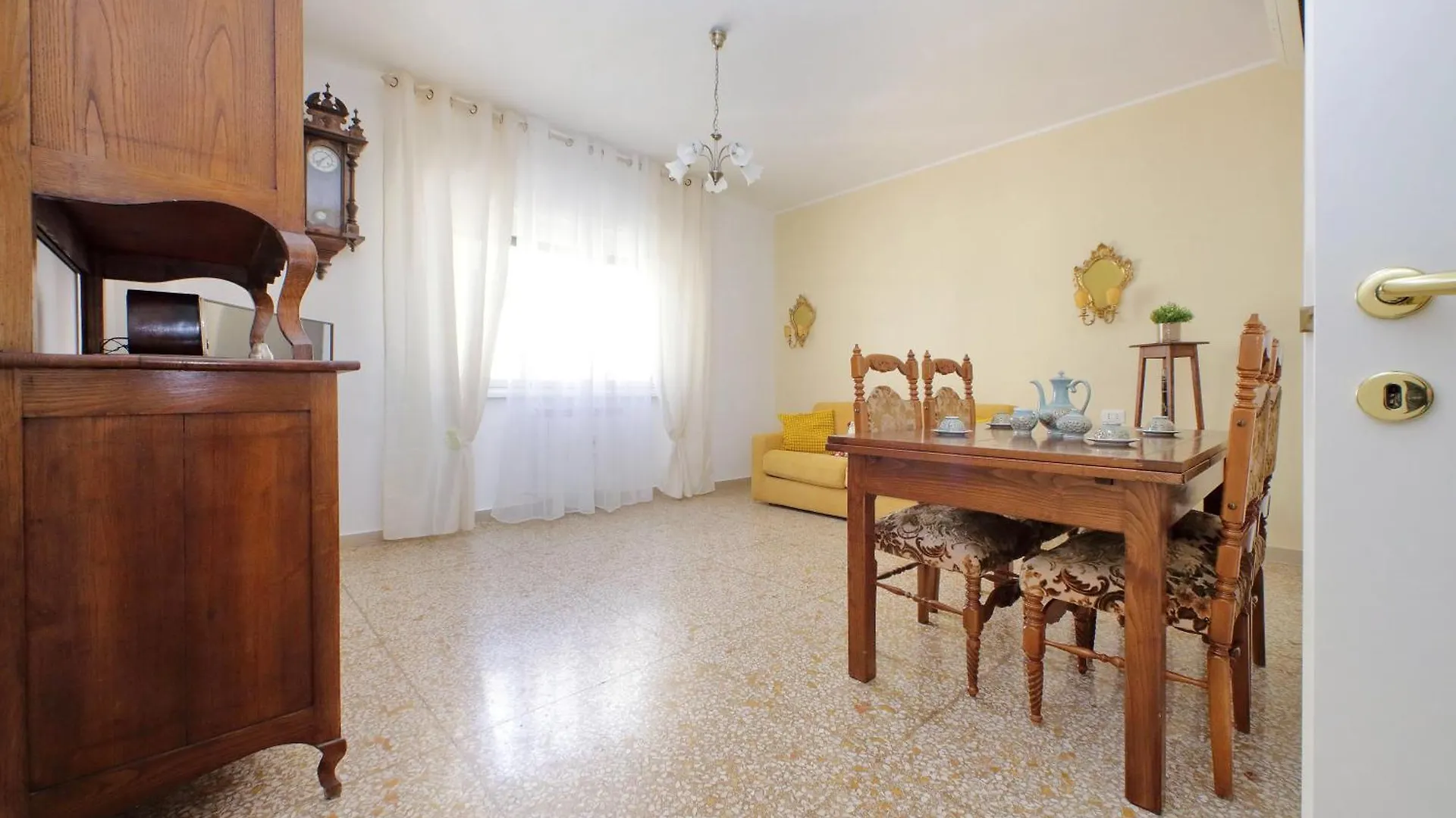 Apartment Maison Conca Doro Rome Italy