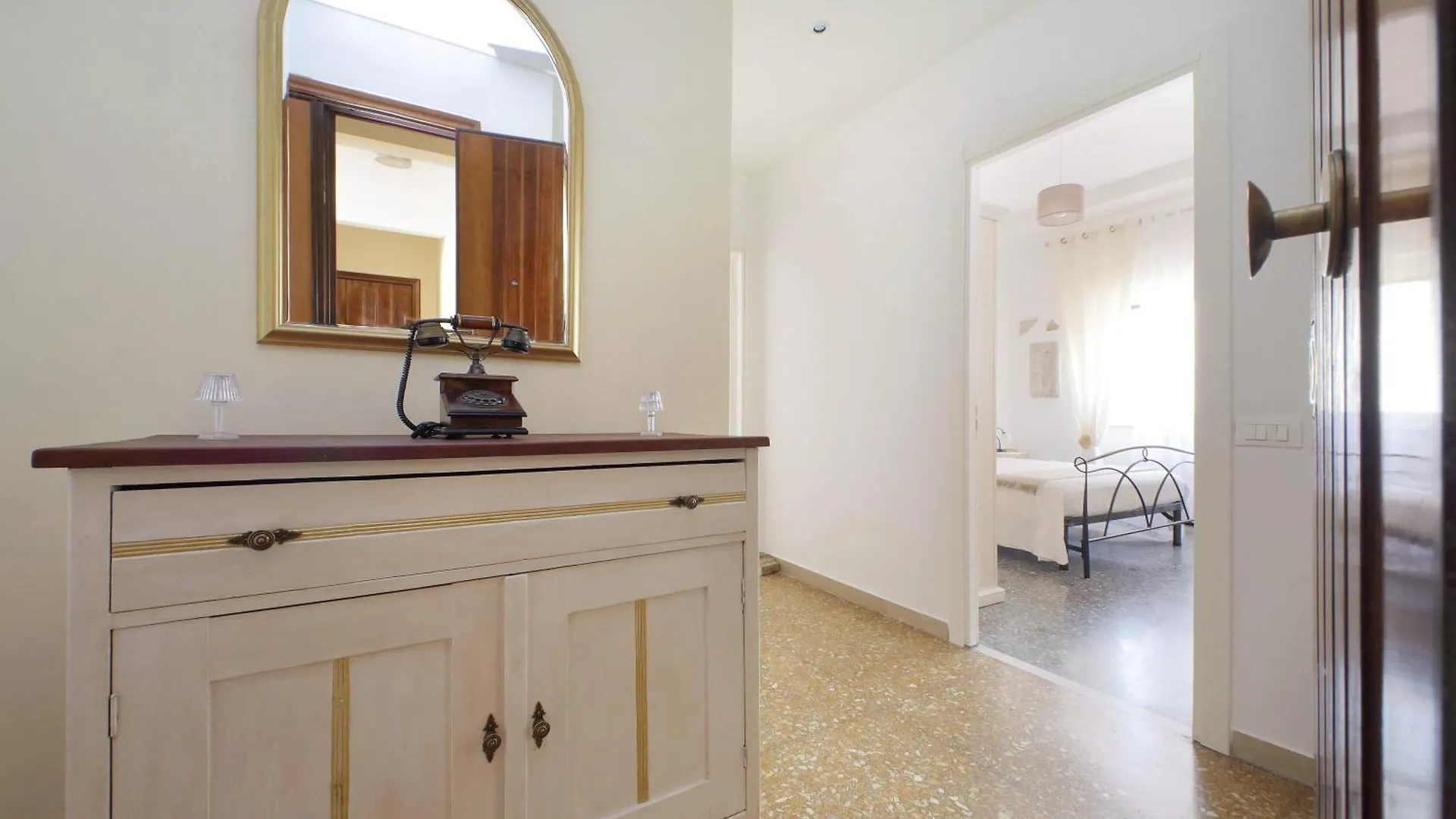 Apartment Maison Conca Doro Rome Italy